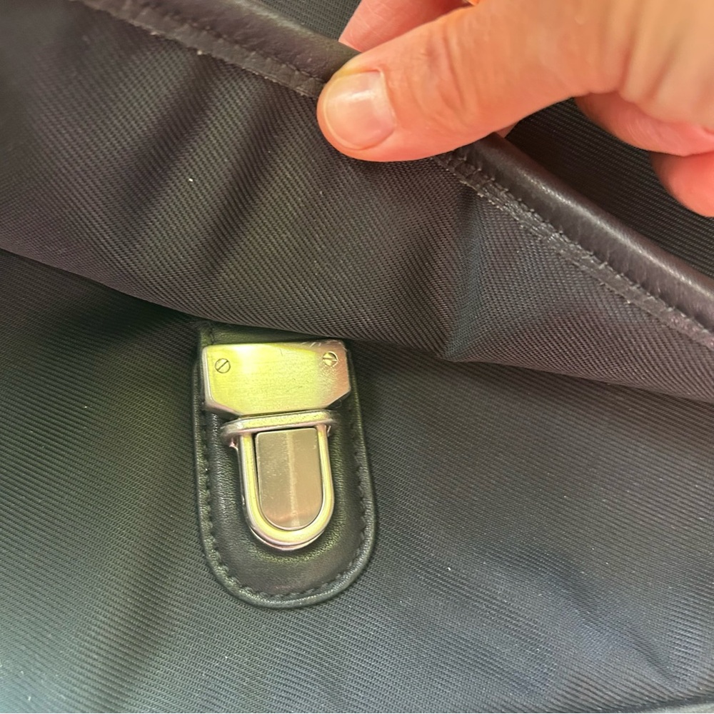 COACH Vintage Messenger Portfolio Bag Black Nylon Canvas Leather Flap Vintage - Picture 12 of 13